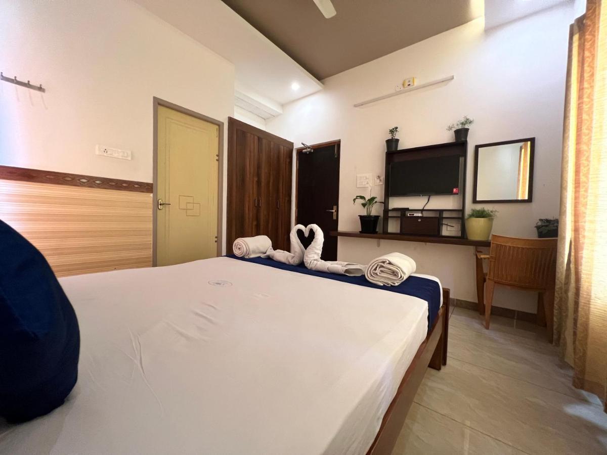 Raja Residency Hotel Alāndurai Kültér fotó