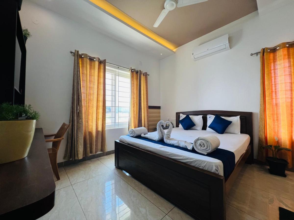 Raja Residency Hotel Alāndurai Kültér fotó