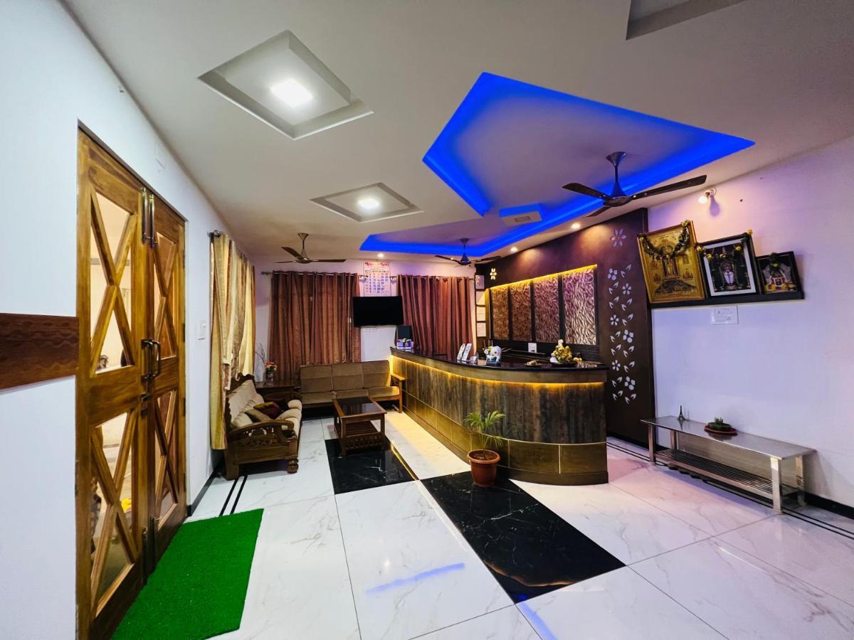 Raja Residency Hotel Alāndurai Kültér fotó